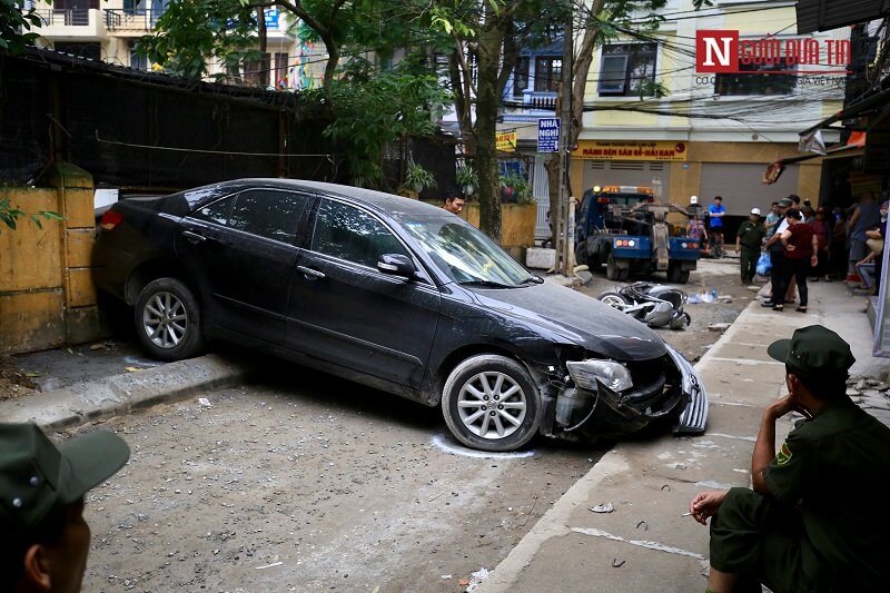 Những vụ tai nạn kinh hoàng vì ô tô mất lái